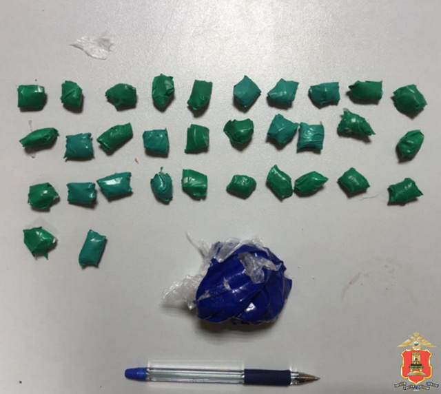 Тверская полиция задержала наркозакладчика в Конакове, а в Твери – его куратора