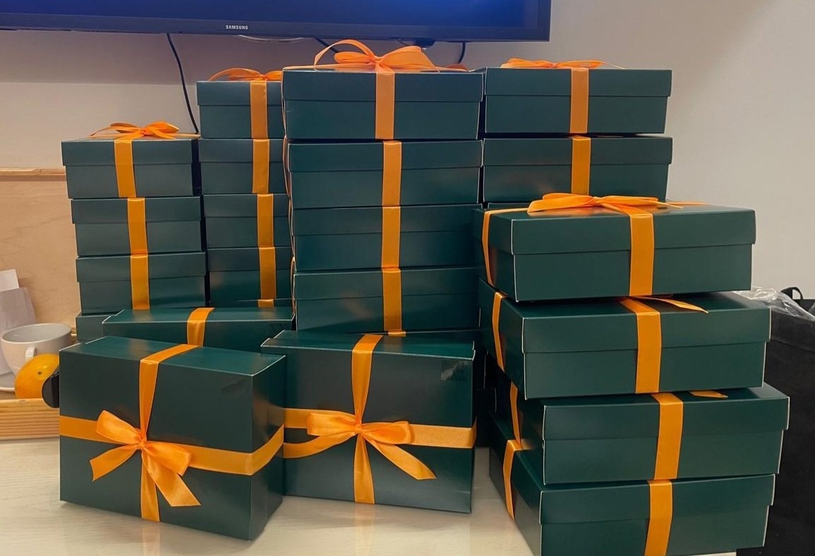 Подарочки от "Точки уюта" уже разлетелись партнёрам