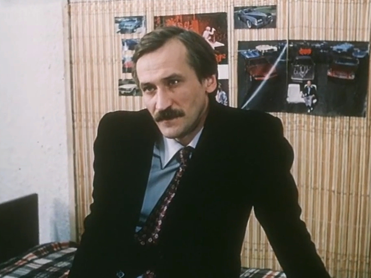 Кадр из кинофильма "С вечера до полудня", 1981 г., режиссер Константин Худяков, сценарист Виктор Розов, композитор Вячеслав Ганелин (скриншот) 