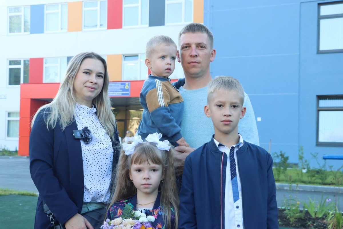    Семья Казаковых. Фото: "Республика"/ Даниил Рыжихин