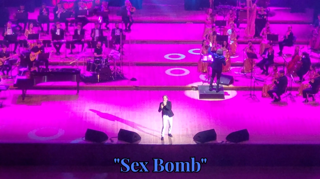 Жеке мұрағаттан ұрланған порно