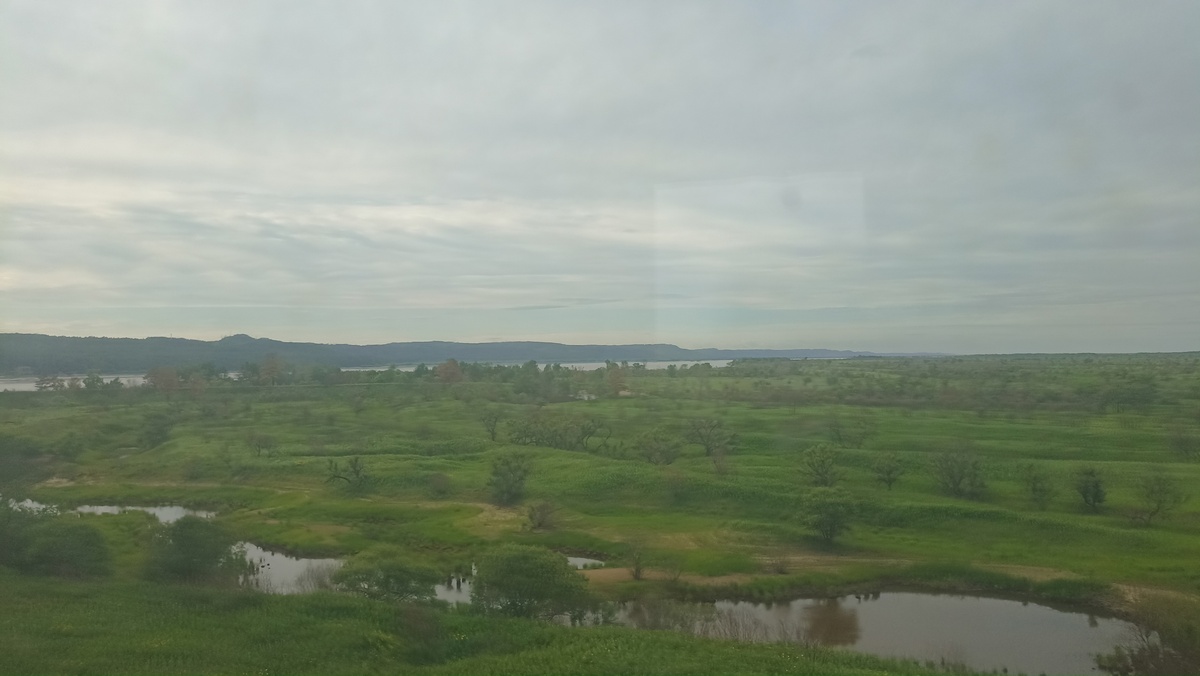 Подъезжаем к Благовещенску. Вид на реку Зея