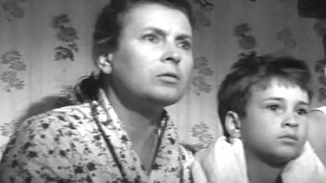 Любовь Соколова и сын Николай