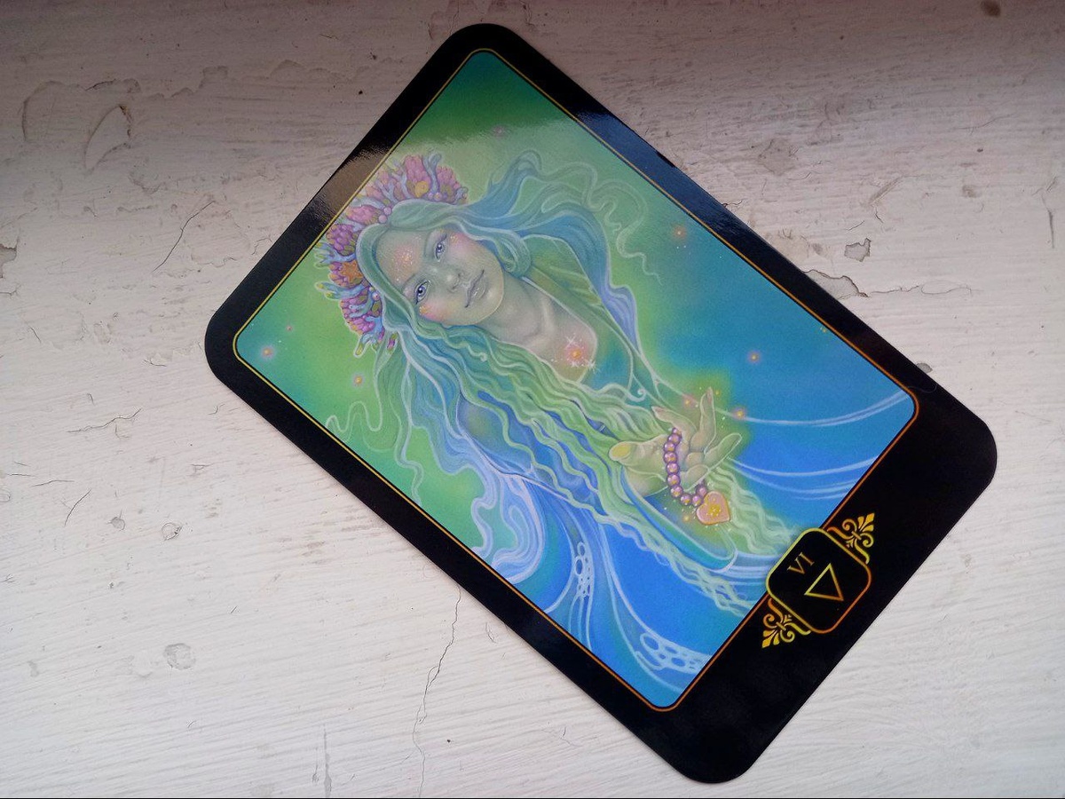 
DREAMS OF GAIA TAROT
