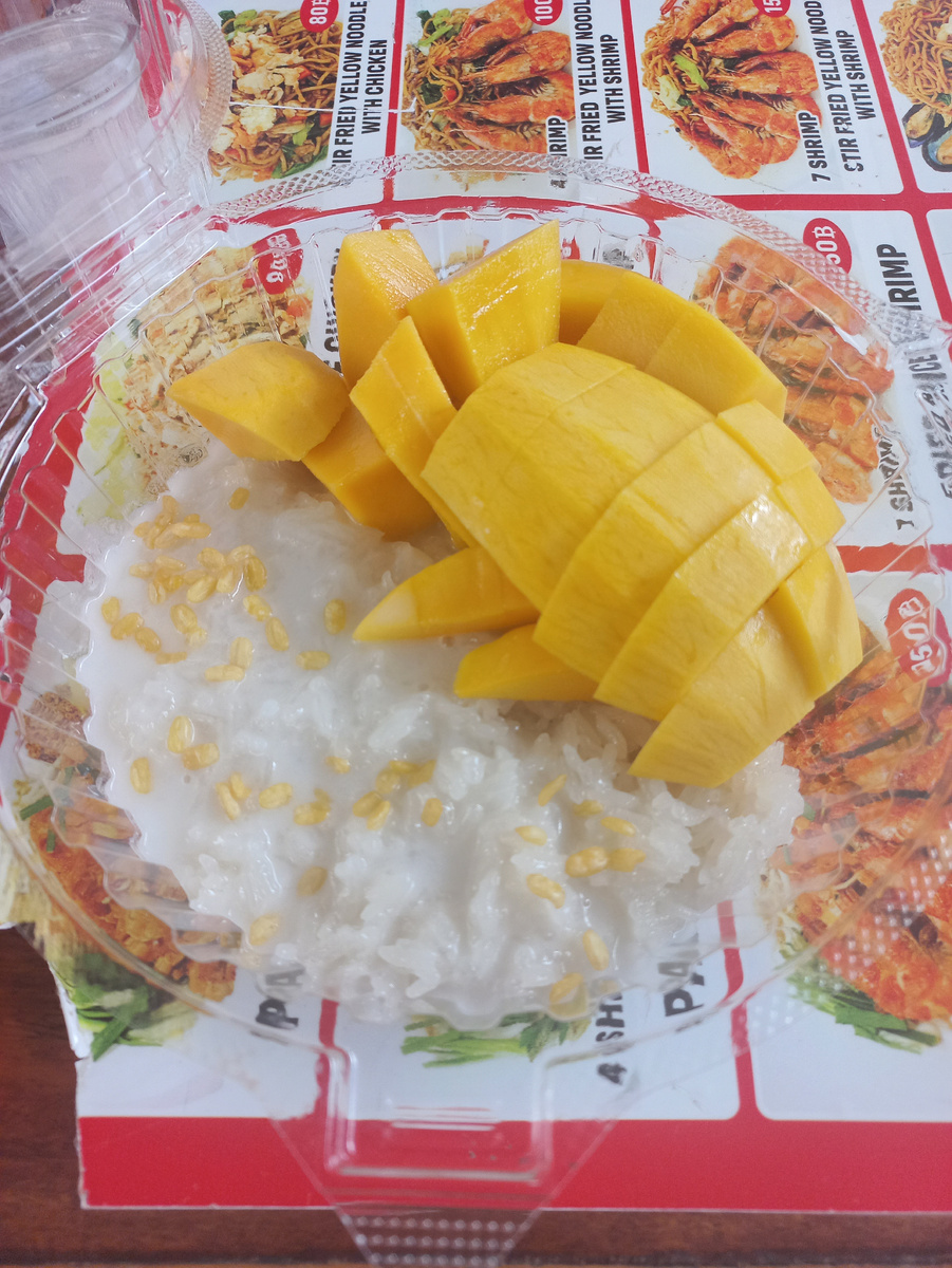 Sticky rice. Тайланд, Пхукет. Рынок на пляже Ката.