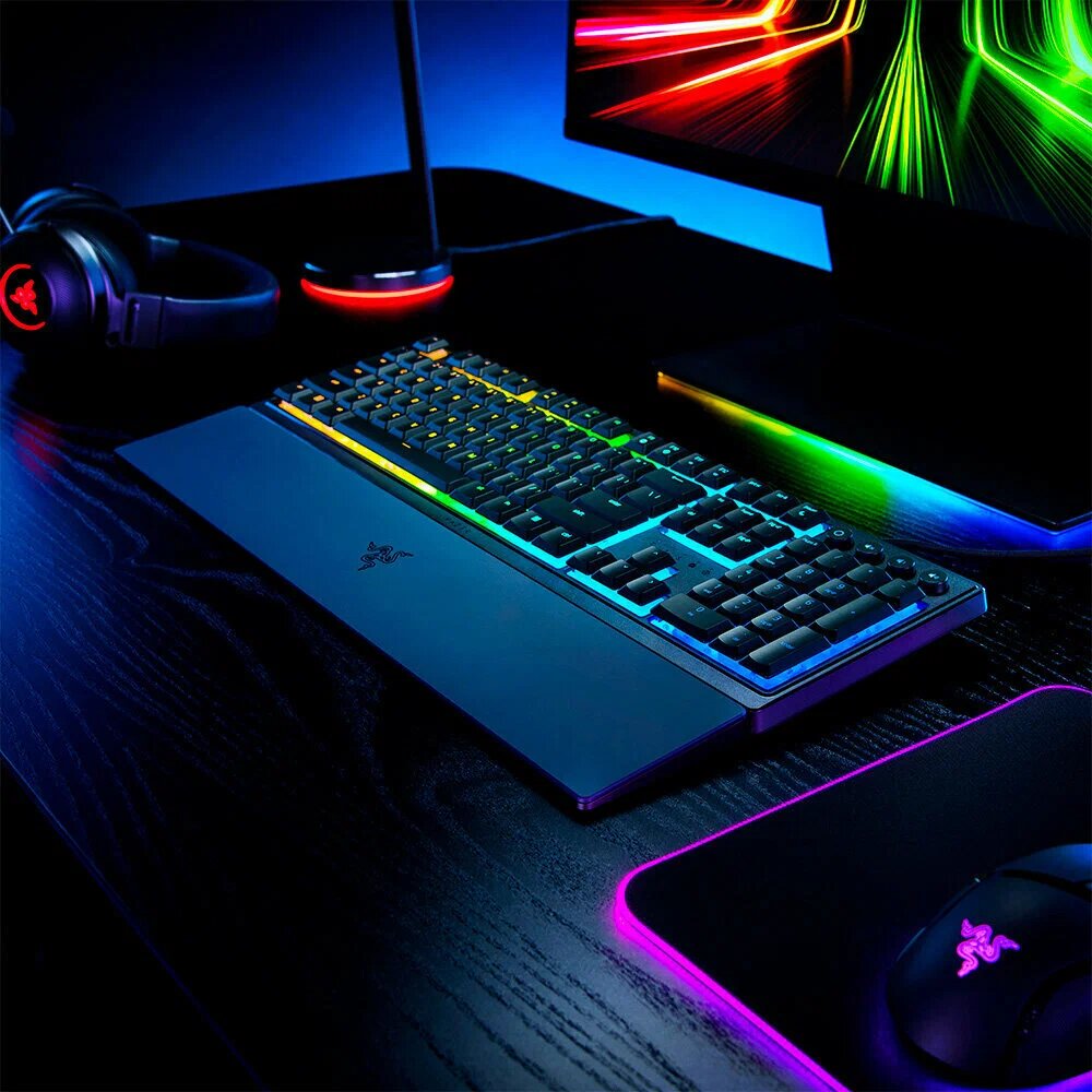 Клавиатура Razer Ornata V3 black, русская