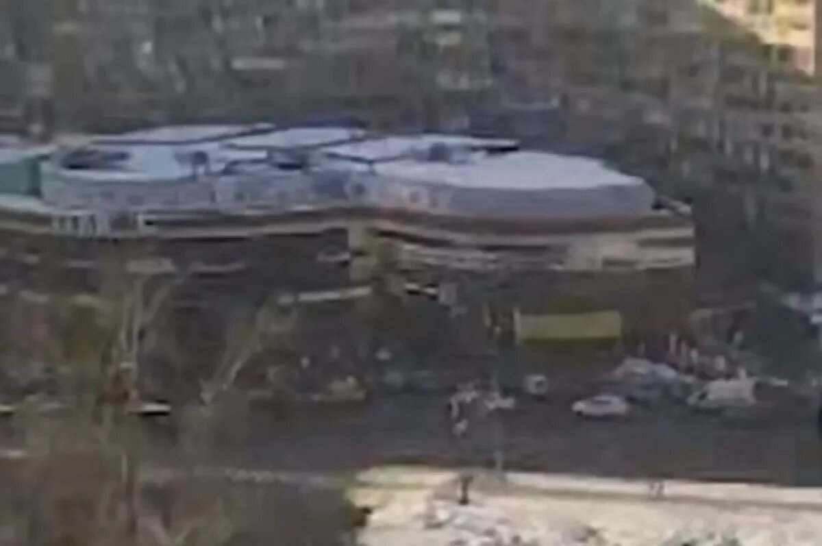    Взрыв пиротехники произошел в МФЦ в Подмосковье