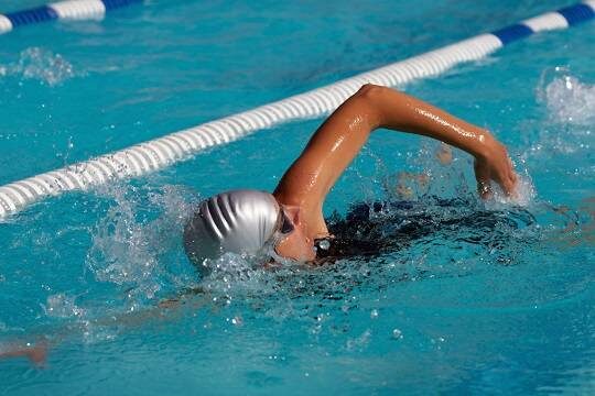    В Тобольске 17 человек отравились парами хлора в бассейне