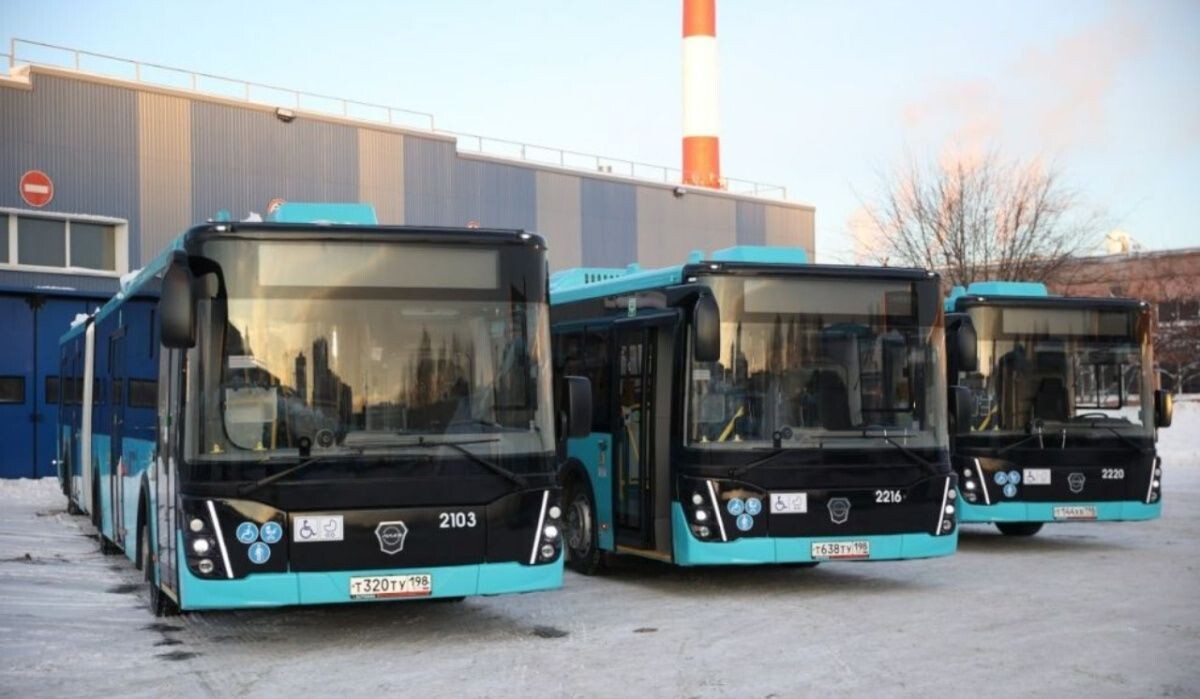     Новые автобусы. Источник: gov.spb.ru Автор фото: Пресс-служба Администрации Санкт‑Петербурга