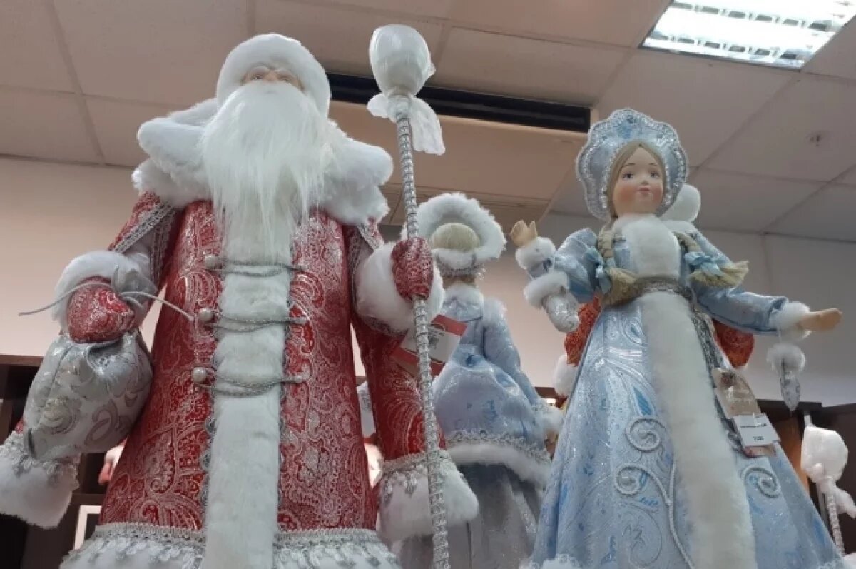    В Тюмени пройдут забег Снегурочек и конкурс Бабок-Ежек