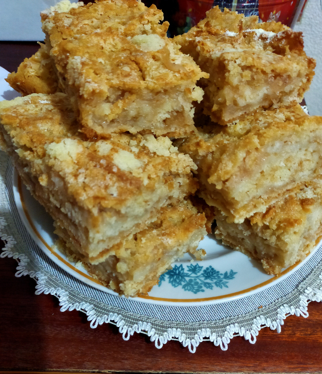 Пирог с яблоками.