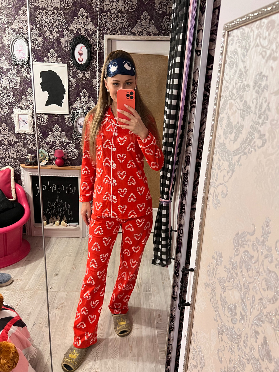 Фото с пижамной вечеринки. Эх, жаль только хвост накладной, мечта иметь свои такие