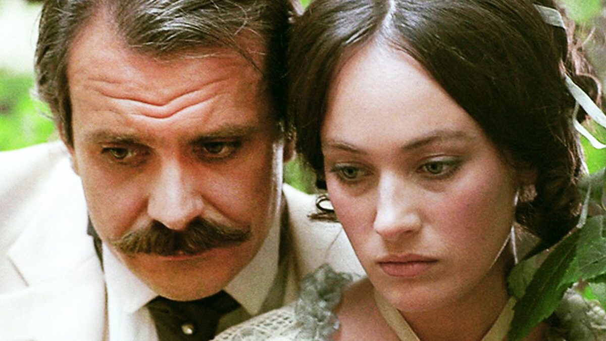 кадр из фильма "Жестокий романс" 1984 ода, режиссёр Эльдар Рязанов