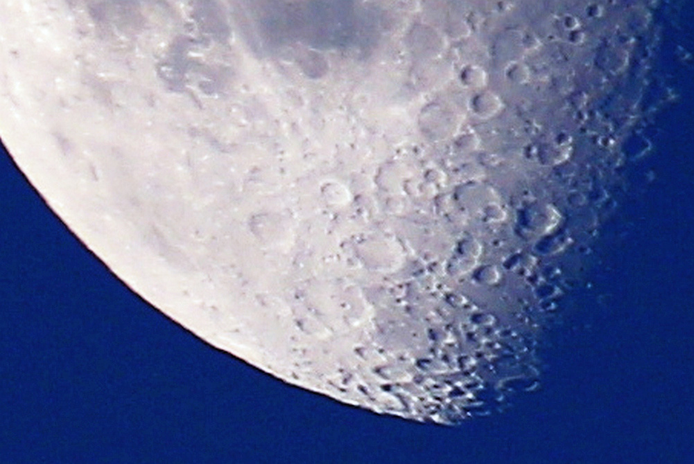 Кратеры Тихо, Маджини и Клавий выделялись, фото автора