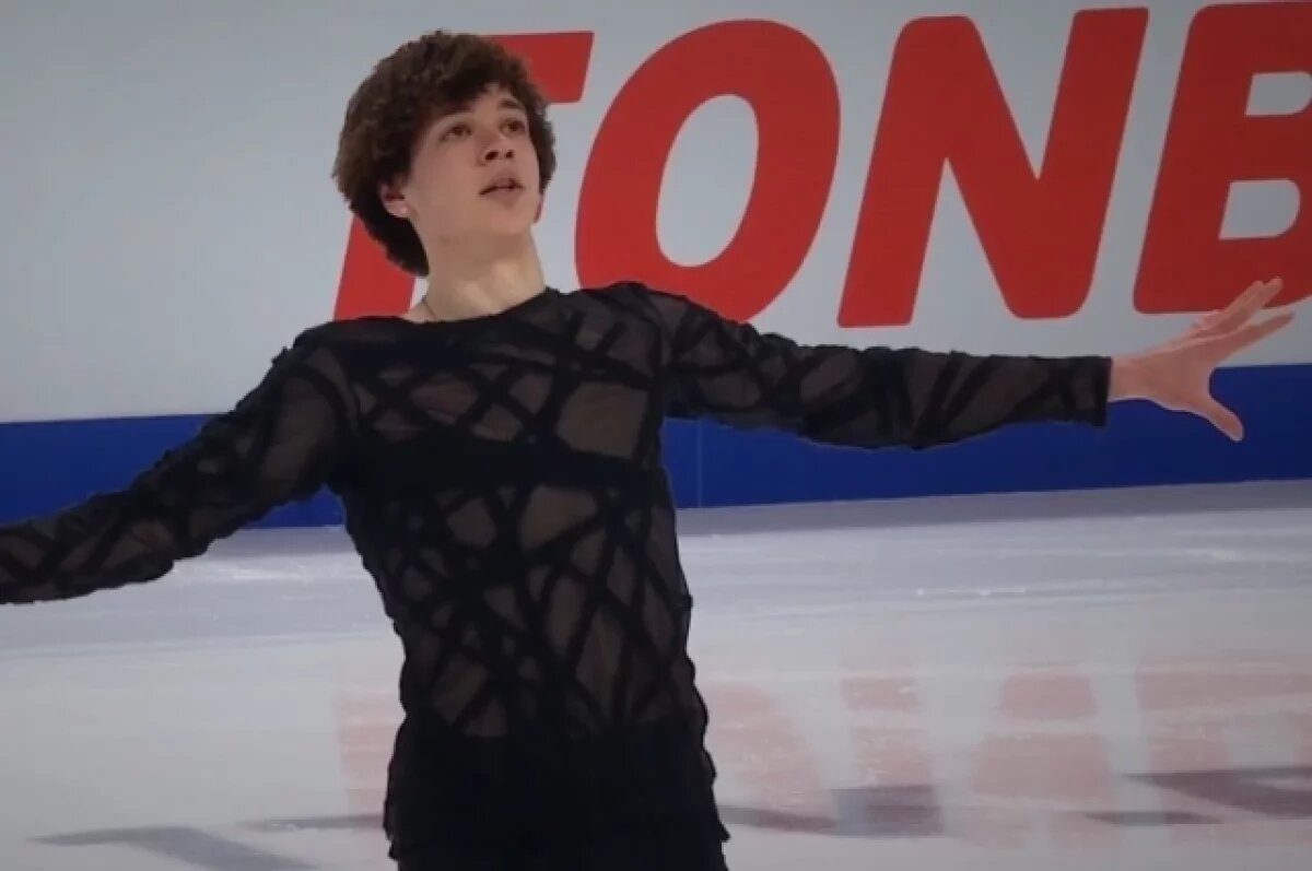    Чемпион России Владислав Дикиджи в финале своей великолепной произвольной программы.