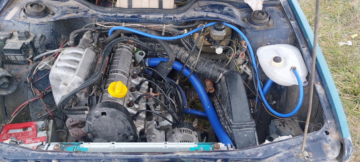 Двигатель F3R