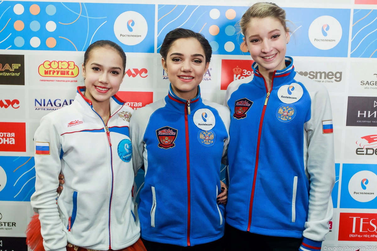 Чемпионат России-2017. Евгения Медведева, Алина Загитова, Мария Сотскова 