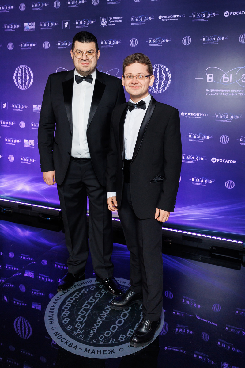 Генеральный продюсер ООО «495 media» Владислав Вульфович и ведущий шоу «Наука для всех» - Алексей Федоров