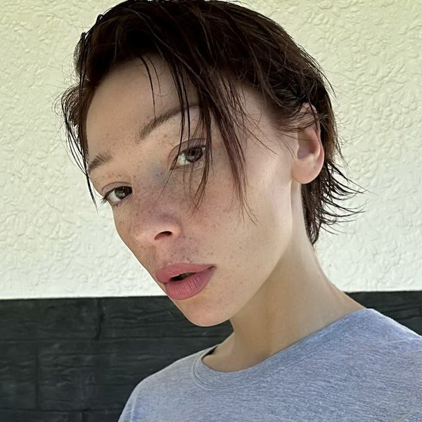 Настя Ивлеева 