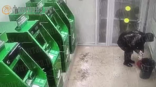 Нее самой. Покажи ей что она самая нужная и увидишь что она самая нежная. Книга «признание в любви», одри хепберн. Объятия мужчины и женщины. Грейс келли.