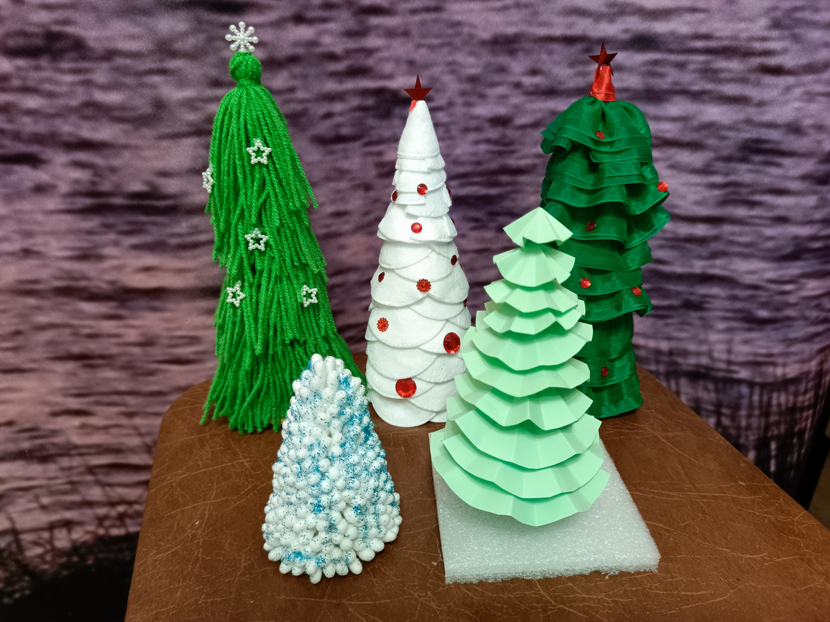 Поделки из подручных материалов. Фото автора.