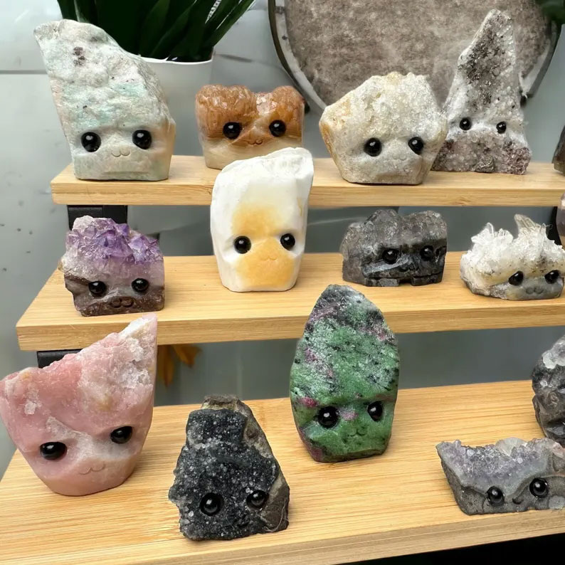 Кристаллы с глазами