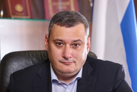    Александр Хинштейн