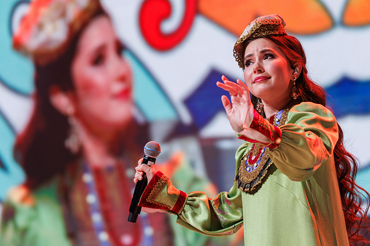    В Саиде Мухаметзяновой есть редкое сочетание современного подхода к музыке и жизни с максимально уважительным отношением к традиции, что кажется очень важным сегодня для татарской культуры.   
Фото: «БИЗНЕС Online»