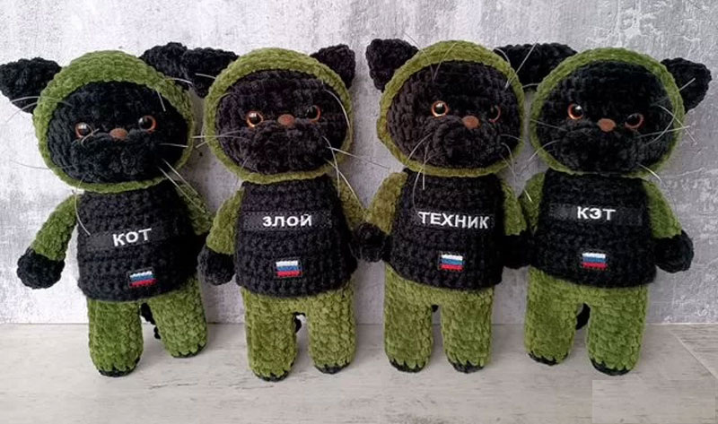 Вязаные талисманы для солдат