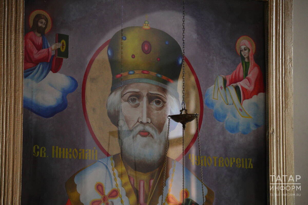 ​«День памяти Николая Чудотворца – 19 декабря. В житии этого святого говорится, что он дарил подарки детям из бедных семей, и с тех пор повелась традиция радовать ребятню». Фото: © «Татар-информ»