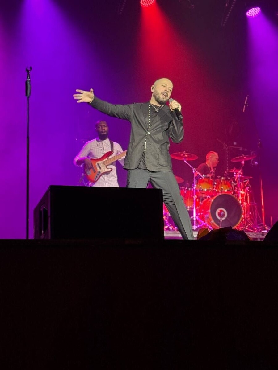    Концерт Ярослава Сумишевского в Барнауле 21.12.2024. Источник: Екатерина Назимко, Олеся Веселкова/"Толк"