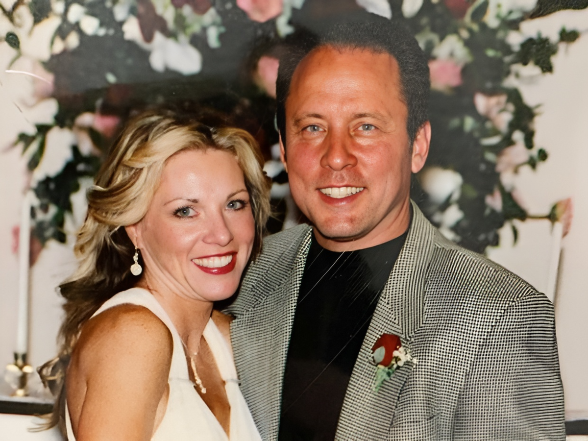 Чарльз и Лори