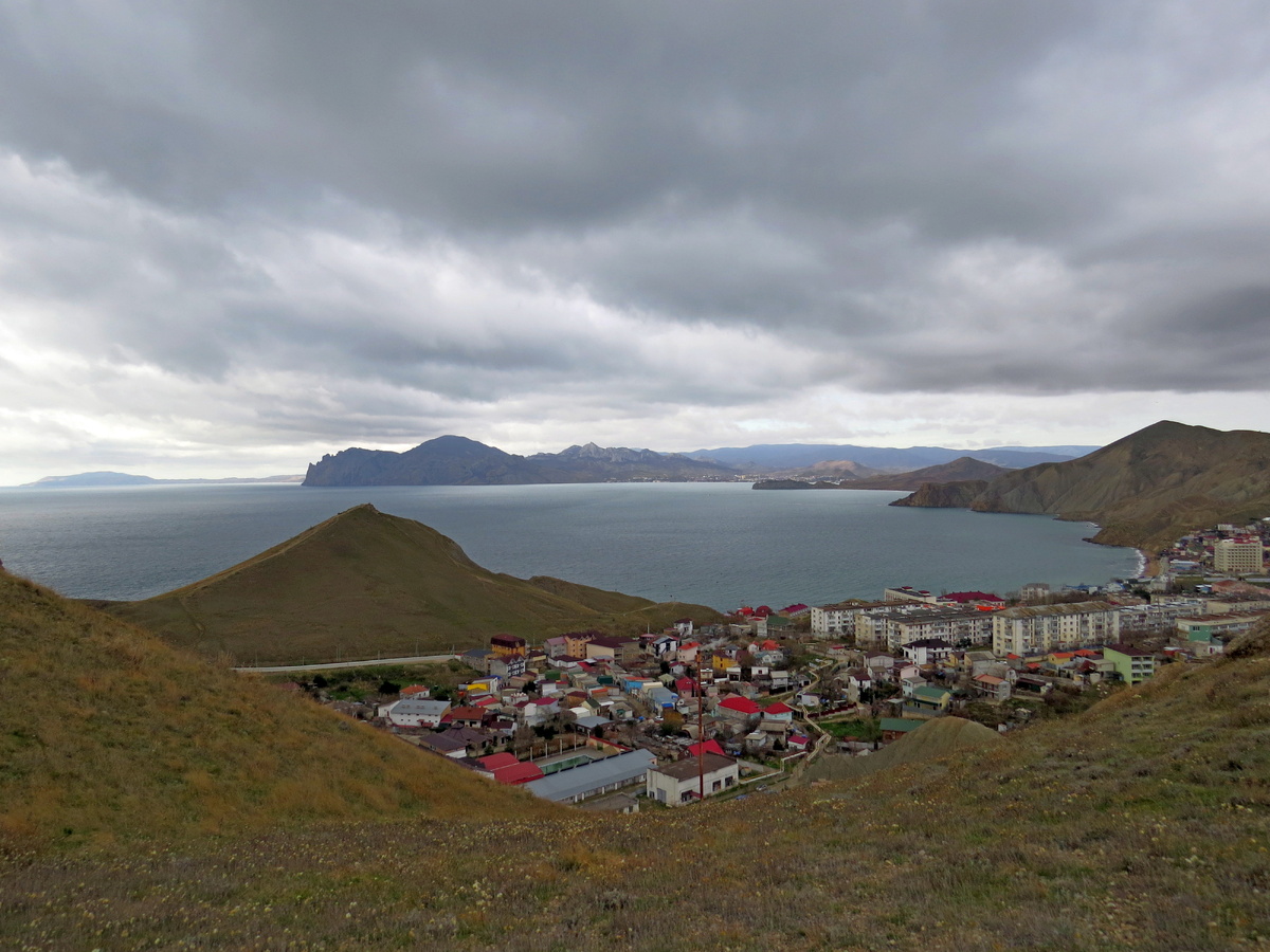 Листайте галерею.