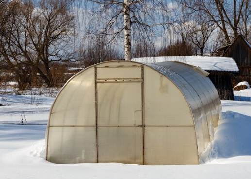 картинка из инета. Теплица закрыта.