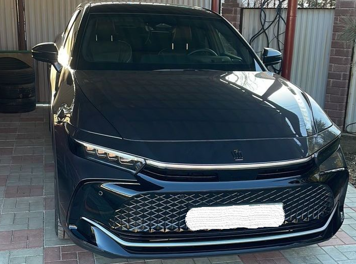 Фото: Toyota Crown 2024