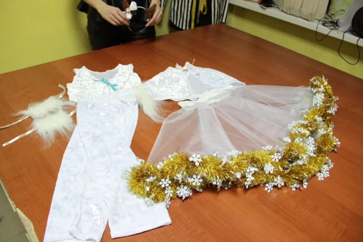    16900 рублей потратят волгоградцы на новогодний наряд для корпоратива