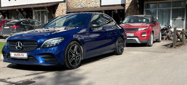 Mercedes-Benz C-Class 