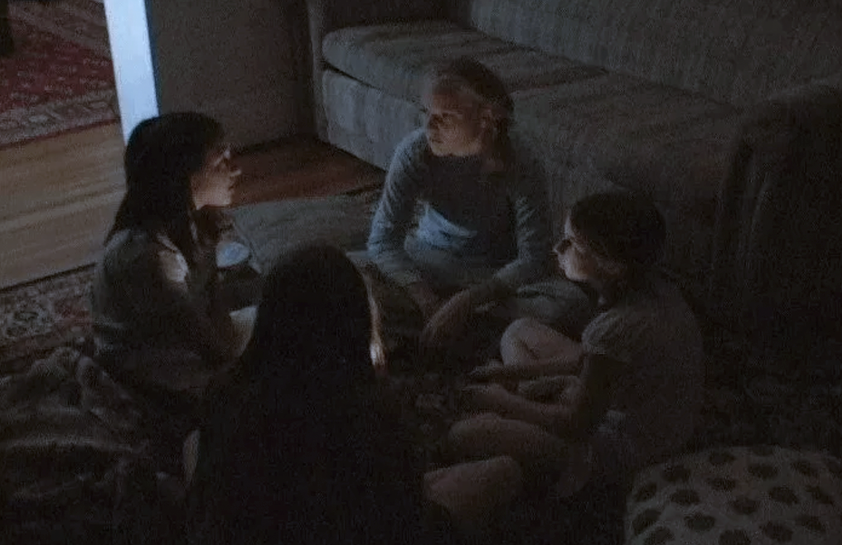 Вот так рождались очередные страшилки. Фото из открытых источников.