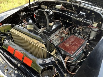 Моторный отсек Газ 21