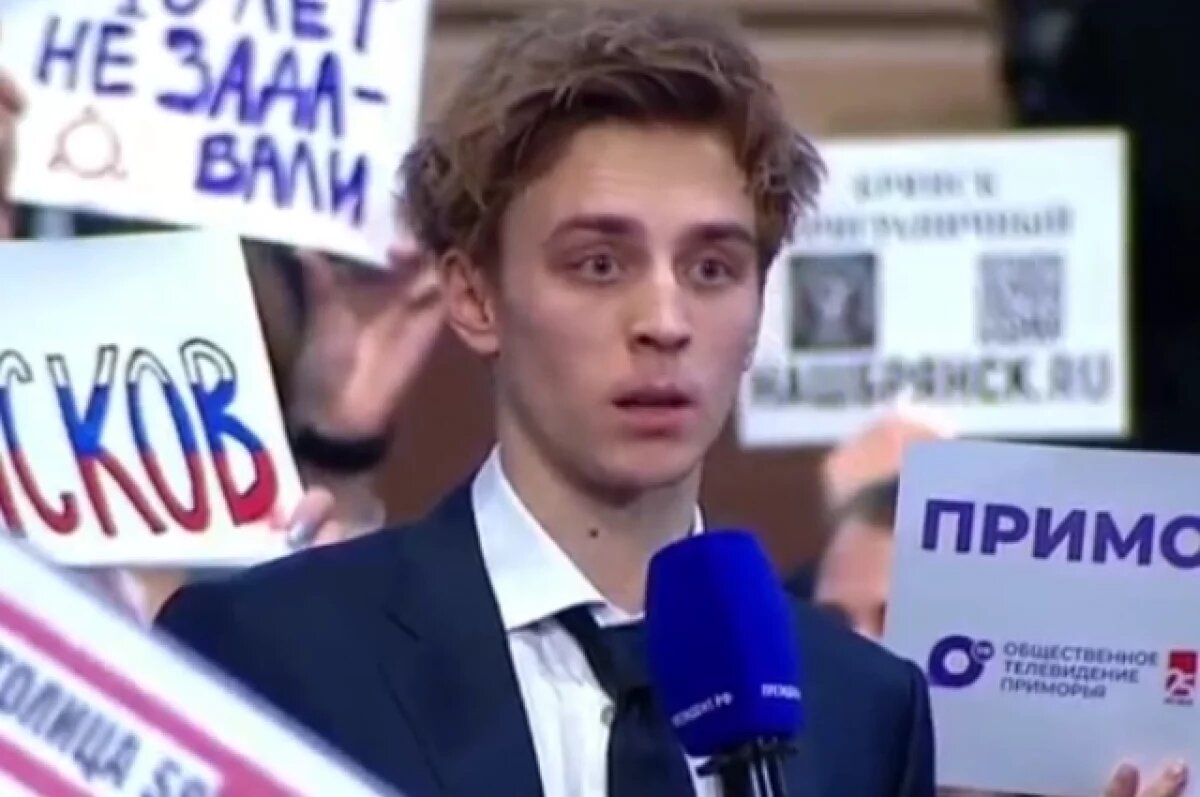    Песков признался, что его поразил вопрос Путину от блогера Влада Бумаги