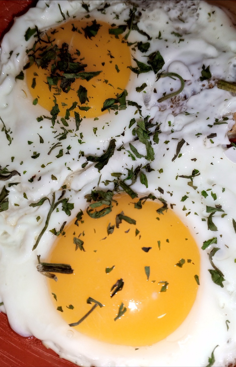 Глаза запудренные