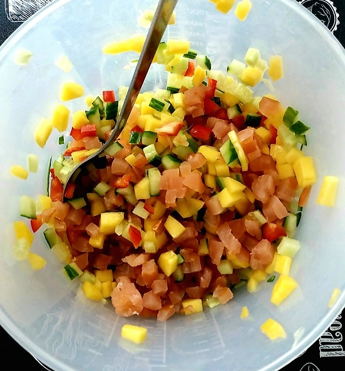 В процессе - уже очень ярко и празднично.