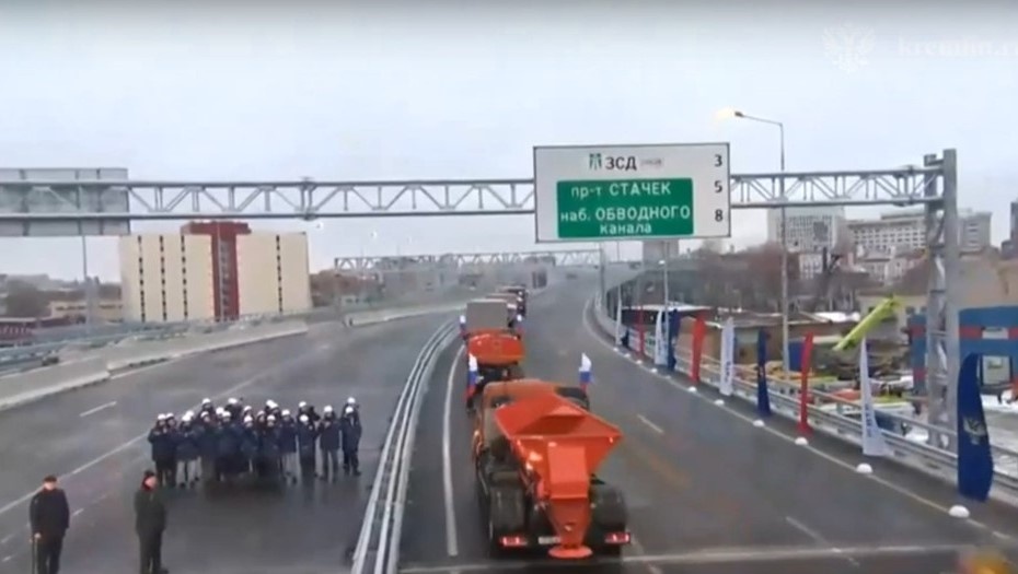    Открытие Витебской развязки в Петербурге, 22.12.2024 Автор фото: kremlin.ru