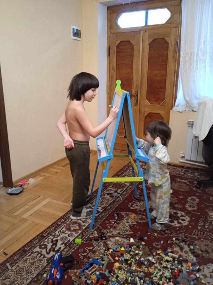 Бамбатик тоже тренируется.