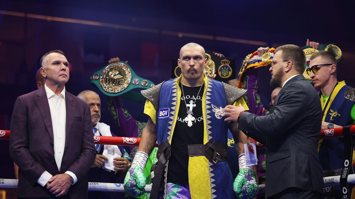     Александр Усик