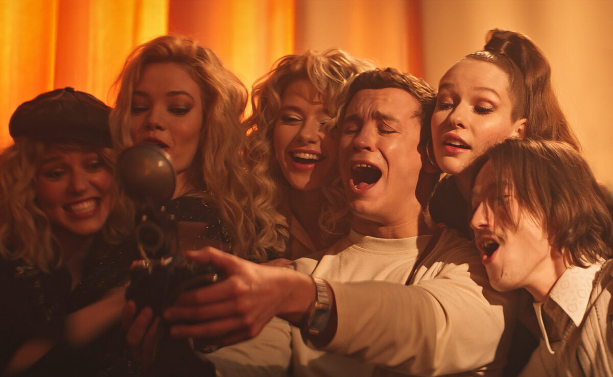 Кадр из сериала Комбинация. Источник: kinopoisk.ru