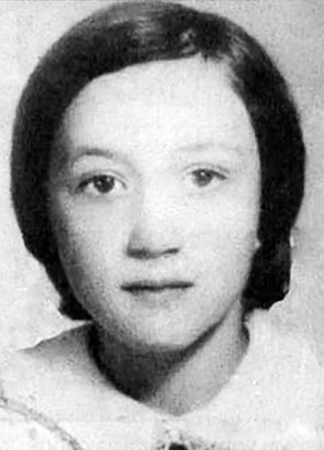 Лена Закатнова. Первая жертва носильника. 