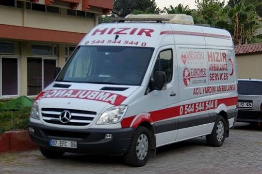    В Турции вертолёт врезался в здание больницы, есть погибшие