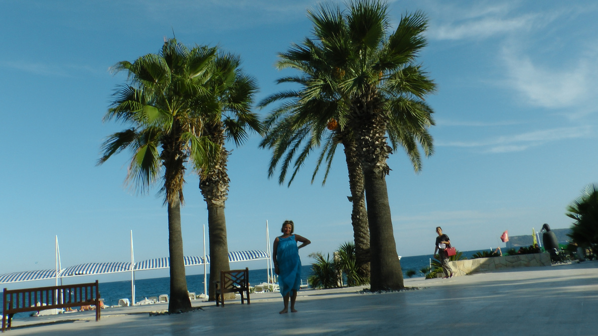 Так конечно лучше чем в снегу...