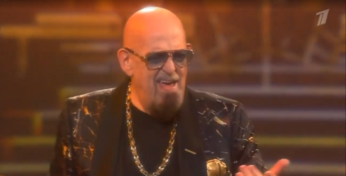 Фото-кадр из шоу "Новогодние три аккорда" (первый канал)